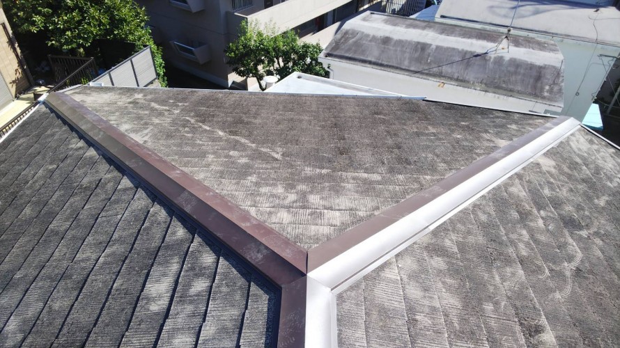 棟板金復旧後の屋根
