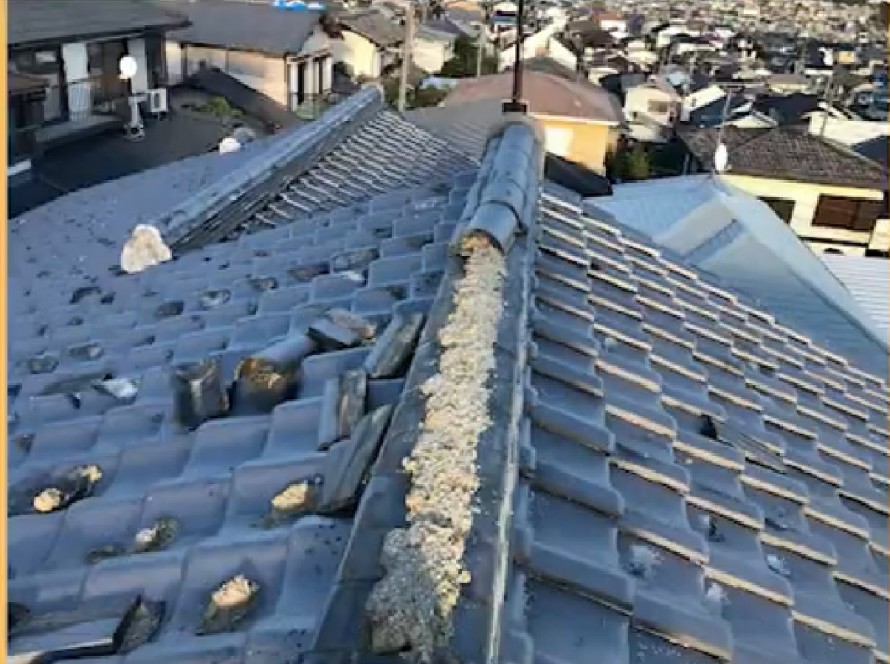 棟の瓦
