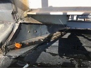壁際の雨仕舞ビフォー