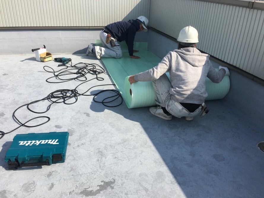 陸屋根通気Uマット