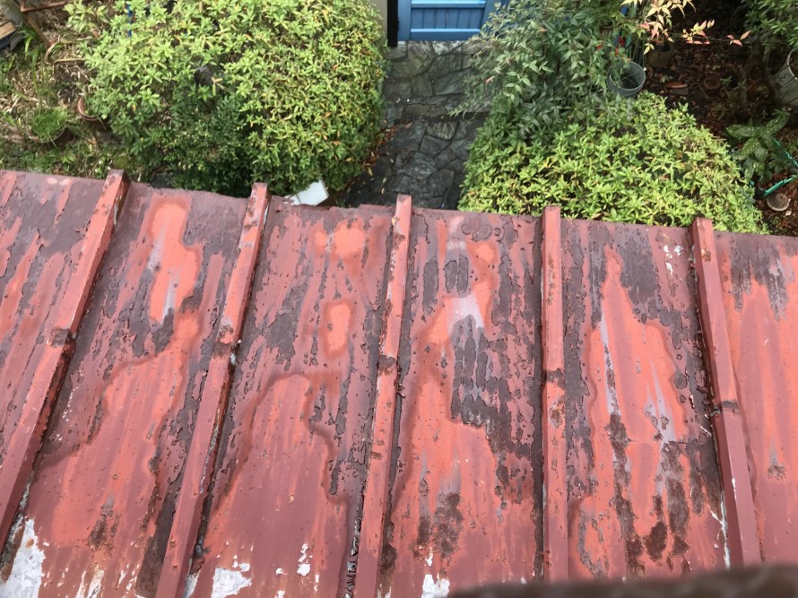 金属屋根　瓦棒葺き