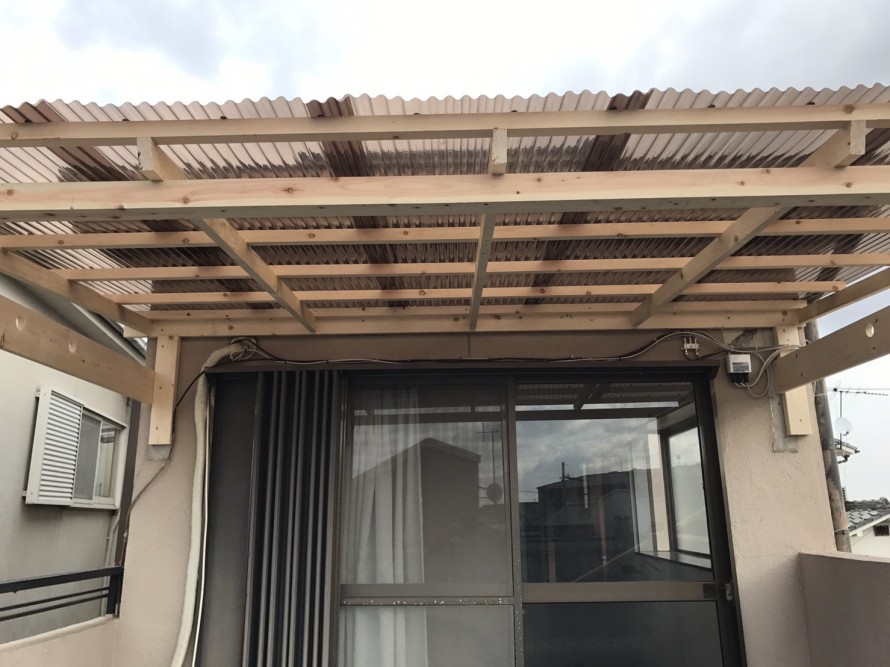 テラス屋根設置修理完了