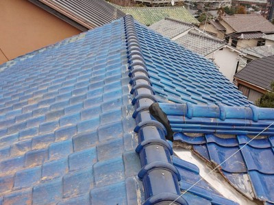一直線に整った修理後の棟瓦