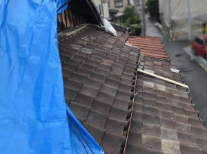屋根リフォーム前