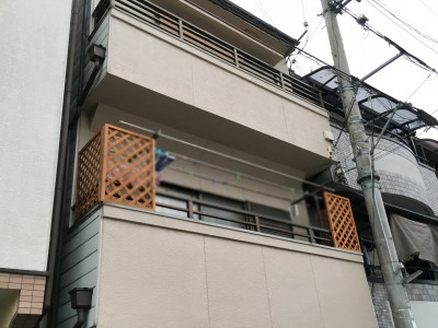 塗装から半年経過した外壁