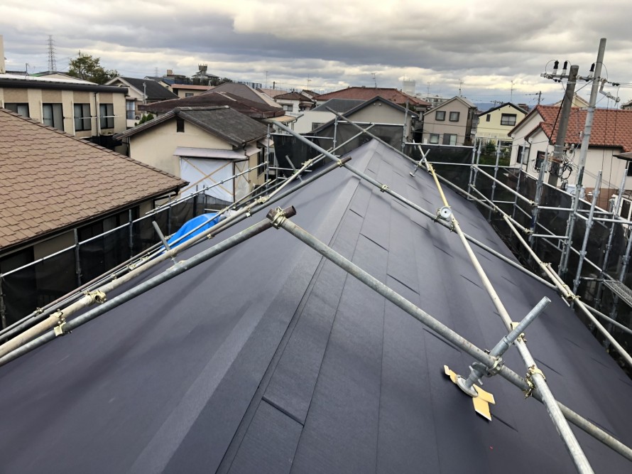 金属屋根完成