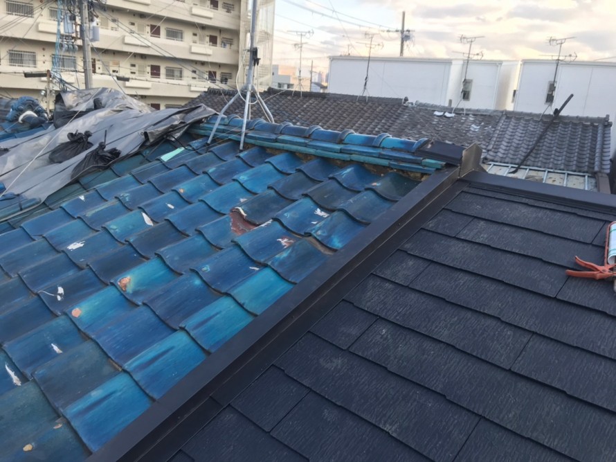 屋根取り合い板金取付